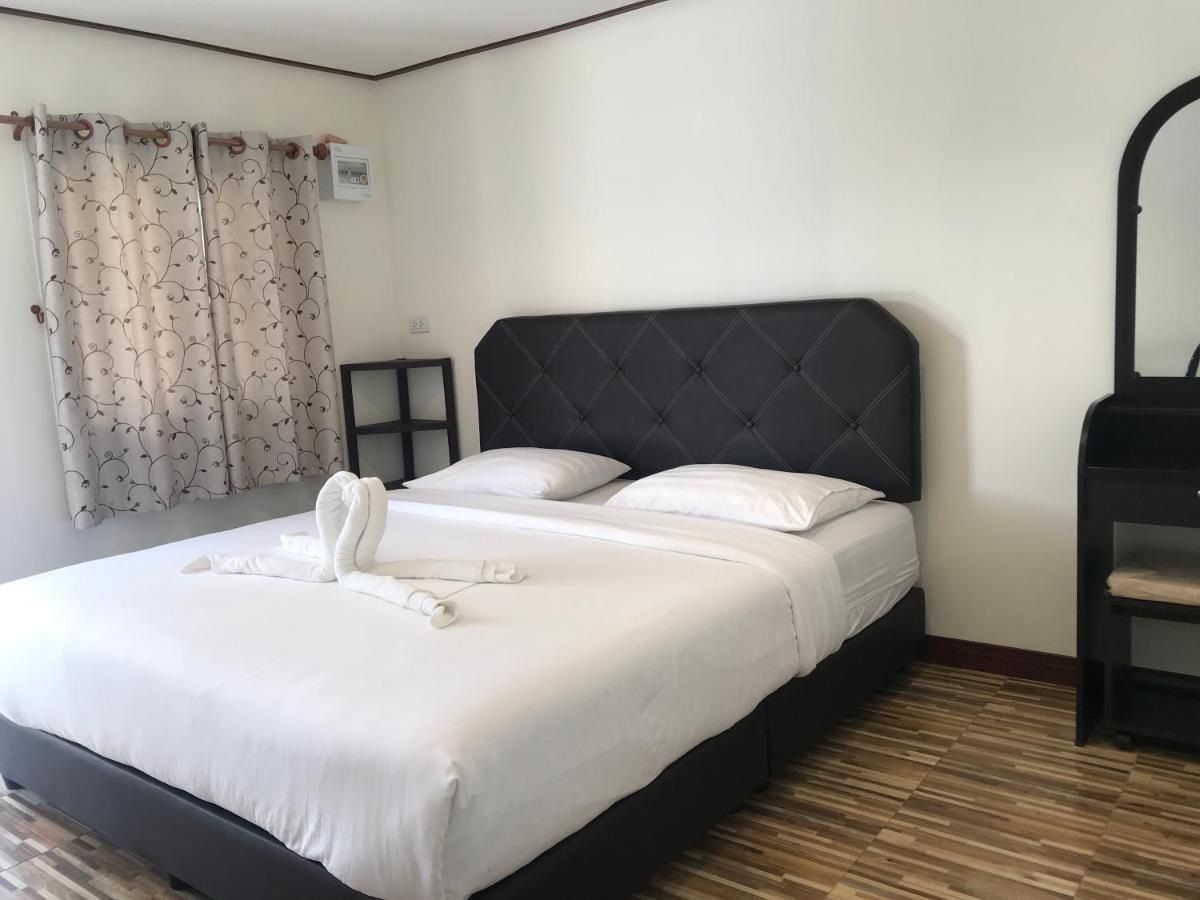 บ้านวิรา ห้องพัก Baan Wira Khon Kaen Bagian luar foto